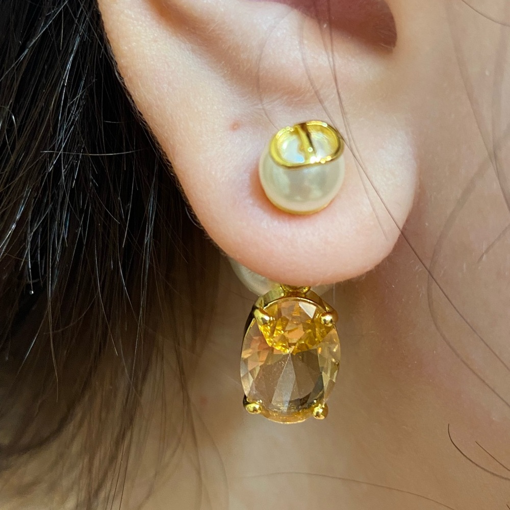 CD Tribal Elegant Gold-tone and Pearl Drop Earrings Set - Picture 3 of 13